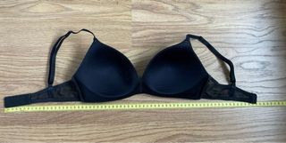 Sujetador negro mujer Oysho