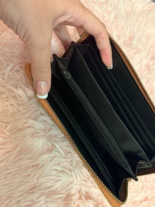 Portafoglio donna intrecciato marrone