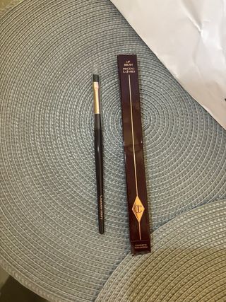 Pincel de Labios Charlotte Tilbury Negro/Dorado