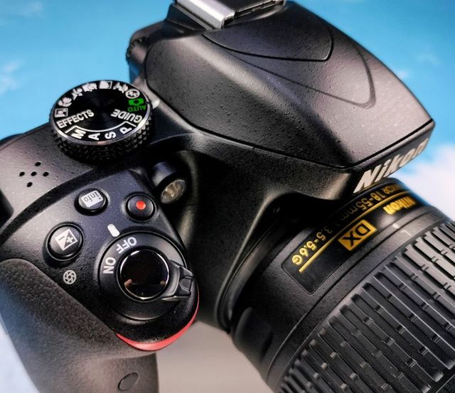 Nikon D3300 Reflex 01111