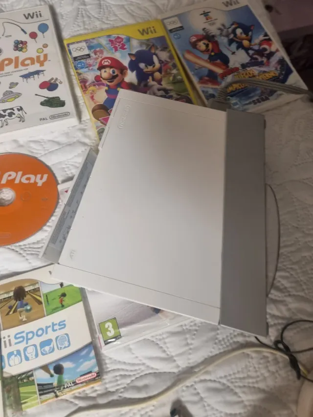 Consola Nintendo Wii Blanca + Accesorios