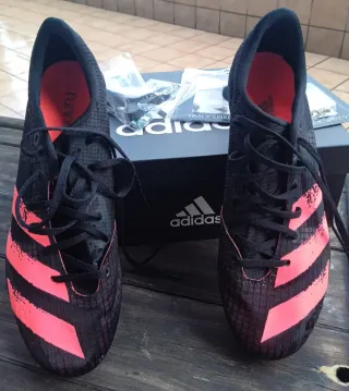 Zapatillas Atletismo Clavos. Usadas solo una vez.