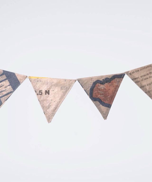 Guirlanda de bandeirinhas sustentáveis nova