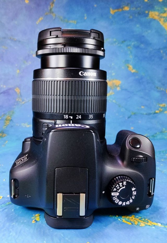 Canon Eos 4000D Reflex Wifi 0111