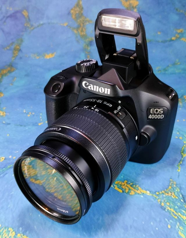 Canon Eos 4000D Reflex Wifi 0111