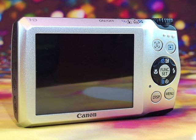 Canon A3200 IS Silver 0111