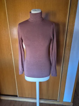 Lote 2 Suéter Amisu - S + Vestido Bershka