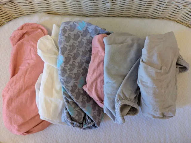 Moisés mimbre, ruedas plegables, 6 sabanas, 2colch