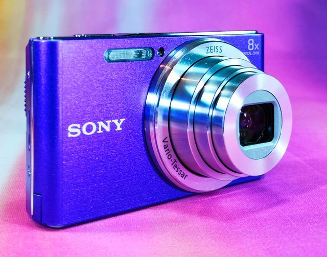 Sony DSC W830 Purple
