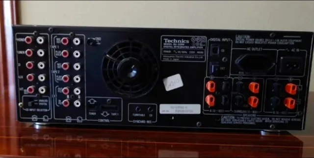 Amplificatore Technics Classe AA Nero