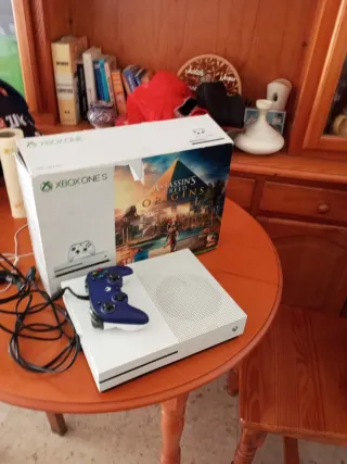 Xbox One S Blanca