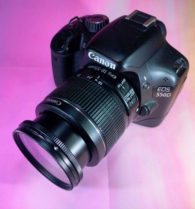 Canon Eos 550D DSLR 0409A Solo Cuerpo. LEER