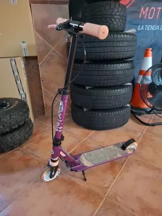 Patín morado infantil