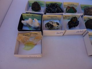 Collezione di 10 minerali 4x4 cm