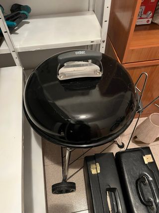 Parrilla Weber Carbón Negra