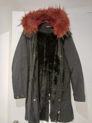 Parka Stradivarius Negra Talla M Mujer