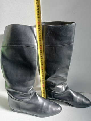 Botas altas de señora negras