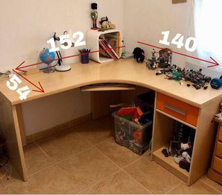 Mesa de escritorio esquinera madera y naranja