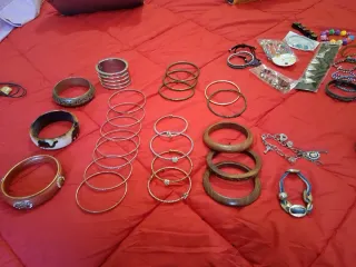 Visutera Pulseras y Brazaletes