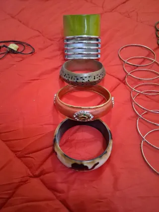 Visutera Pulseras y Brazaletes