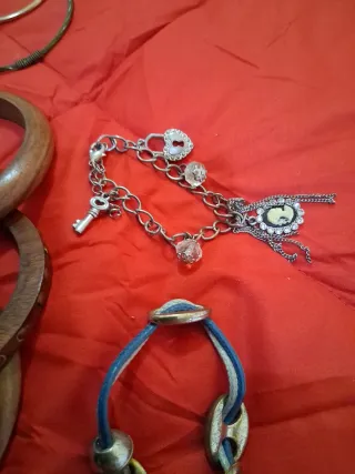 Visutera Pulseras y Brazaletes