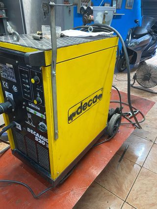 Soldadora de hilo Decamig 520 E