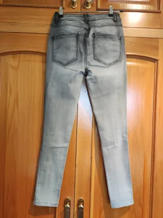 Vaqueros Vila pitillo desgastados talla S
