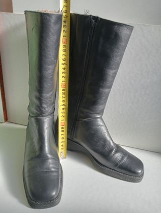 Botas altas de señora negras