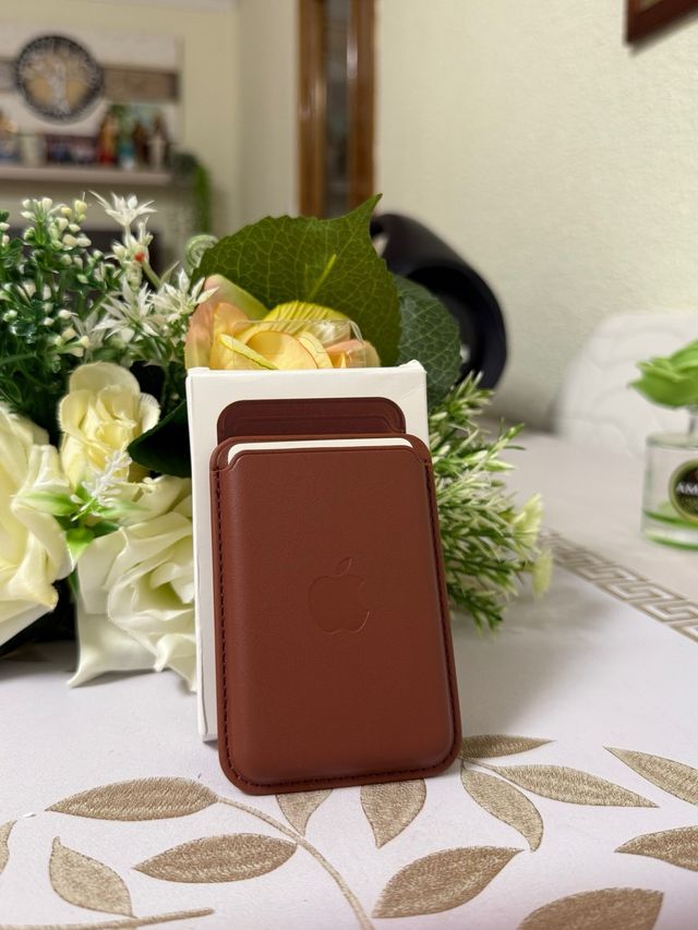 Scambio/interscambio Portafoglio in Pelle MagSafe Apple