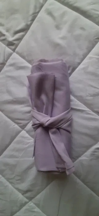 Set de dos fundas de cojines y tela cortinas lila