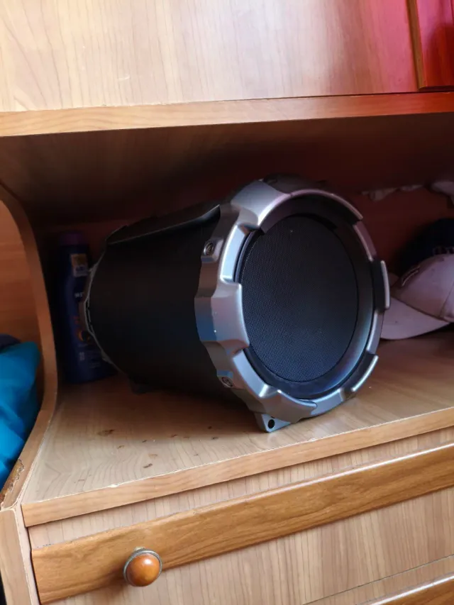 Parlante Sogo Negro/Plateado