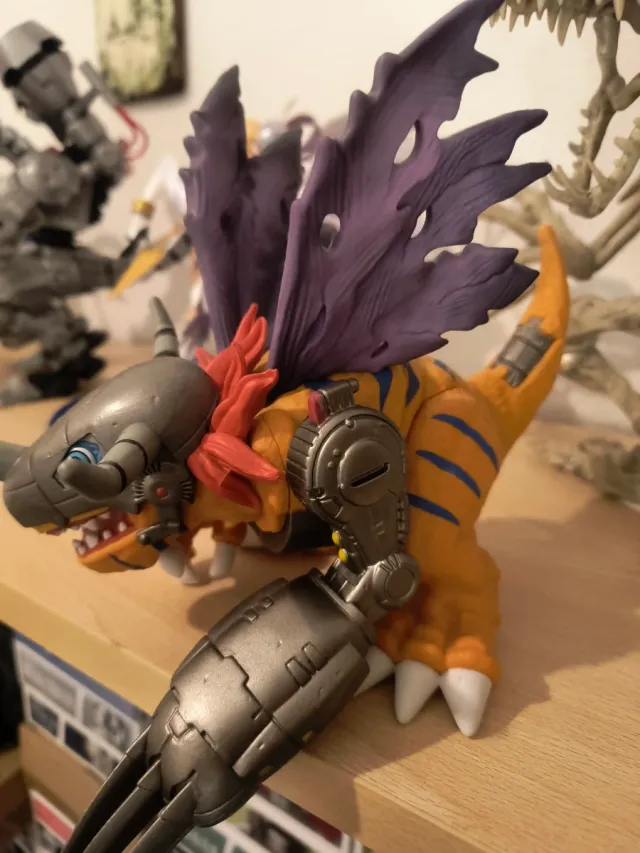 Figura Bandai MetalGreymon Digimon