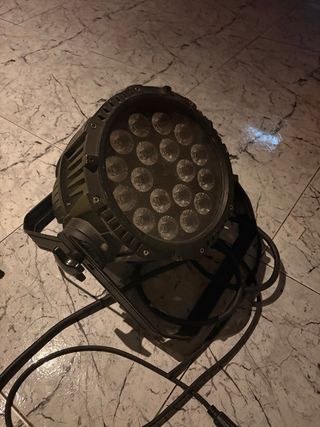 Foco LED RGB DMX