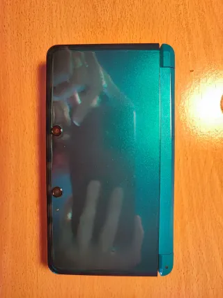 Nintendo 3DS Azul/Verde Completa y nueva.