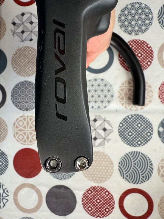 Manillar carbono con potencia