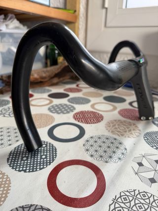 Manillar carbono con potencia