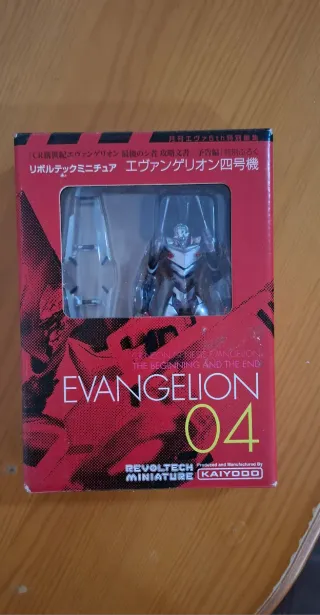 Revoltech Miniature Evangelion Unidad 04