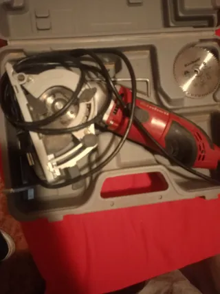 Mini sierra circular Einhell