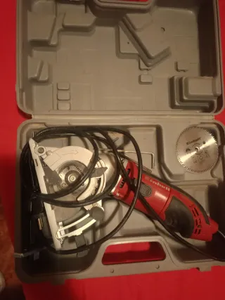 Mini sierra circular Einhell