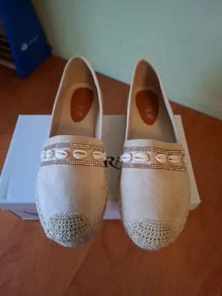 Alpargatas esparto beige conchas