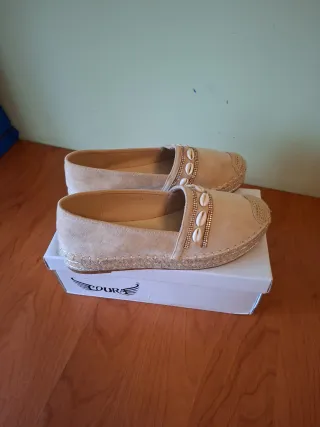 Alpargatas esparto beige conchas