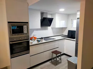 Montaje cocinas, puertas y armarios