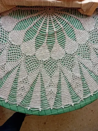 Robusta mesa camilla redonda