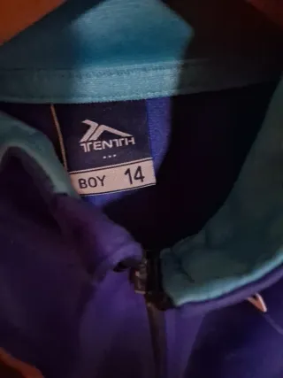 3 Chaquetas de chandal tenth, talla 14 y una 16