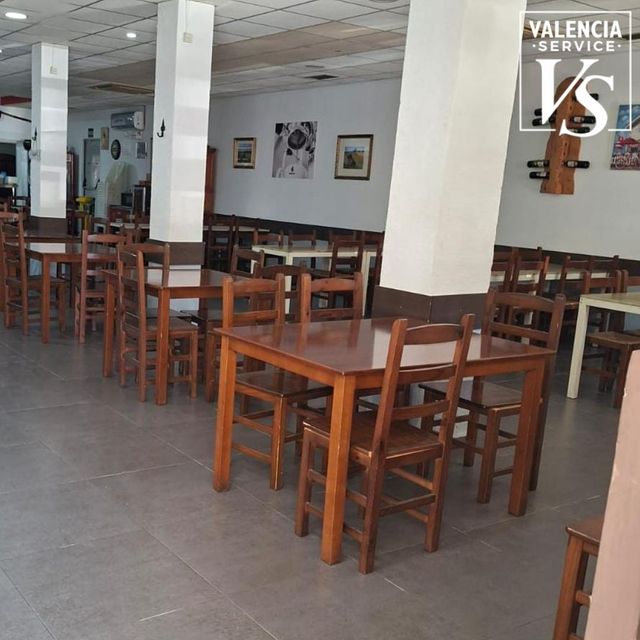 0810 – RESTARUANTE CAFETERÍA BAR EN ALGIROS