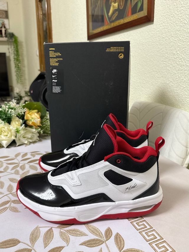 Jordan Air Stay Loyal 3 Nero Rosso