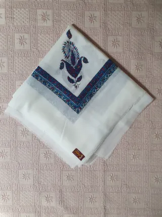 Sciarpa di Cashmilon in acrilico nuova