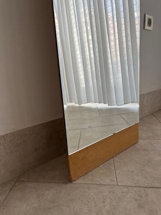 Specchio a figura intera beige e marrone