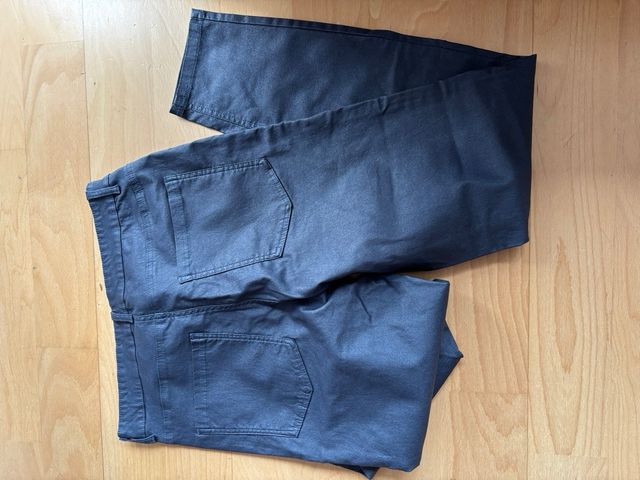 Pantalón Calcedonia tipo encerado sin estrenar