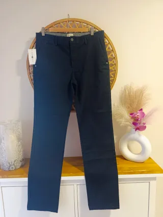 PANTALÓN CHINOS AZUL MARINO ÁLVARO MORENO